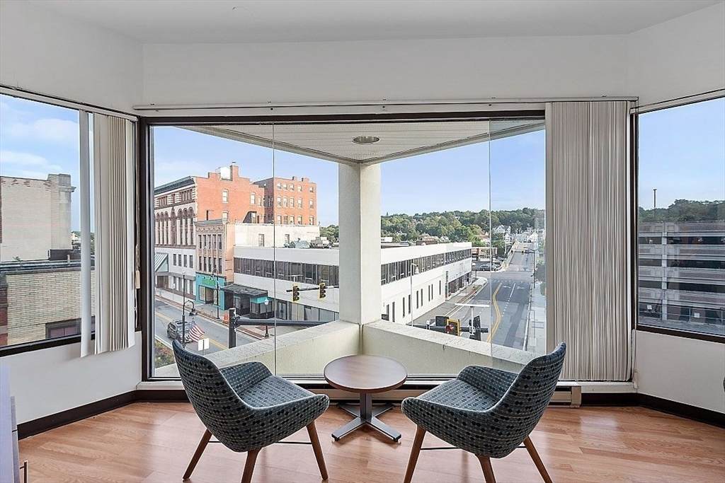 515 Main St. - Photo 1