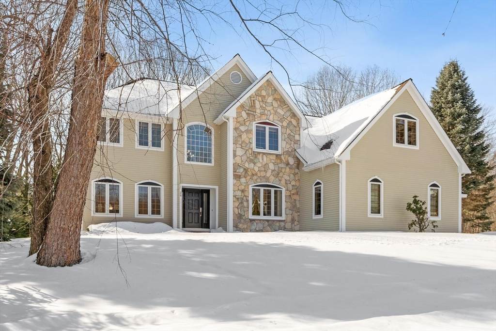 28 Stirling Street - Photo 1