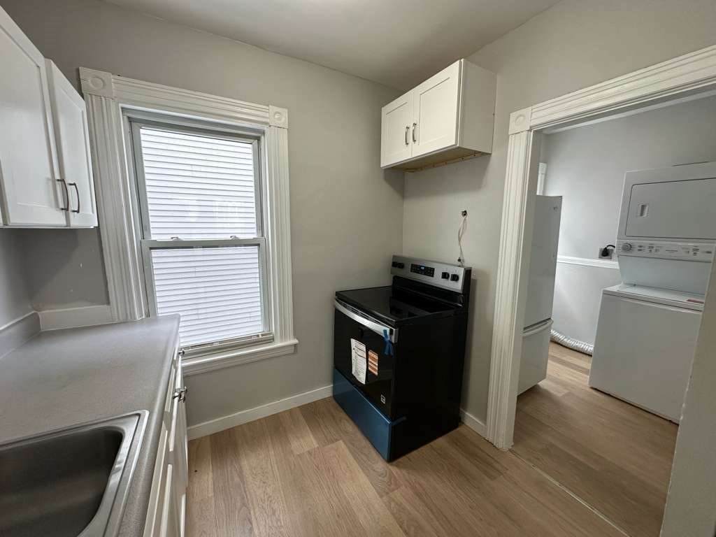 267 Silver Street - Photo 1