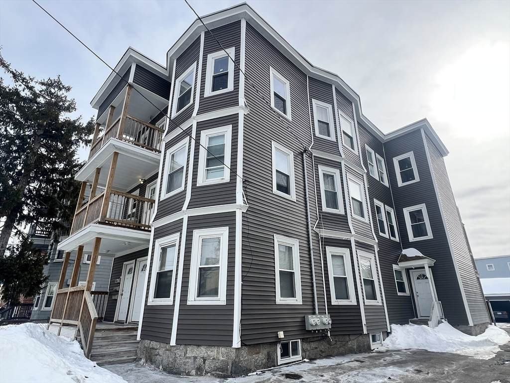 91-93 Andover St - Photo 1