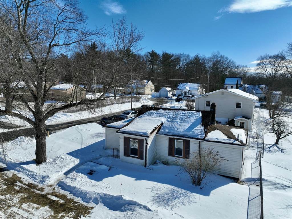 4 Broad Street - Photo 1