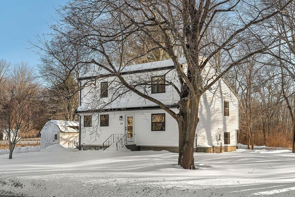 1831 Turnpike St - Photo 1