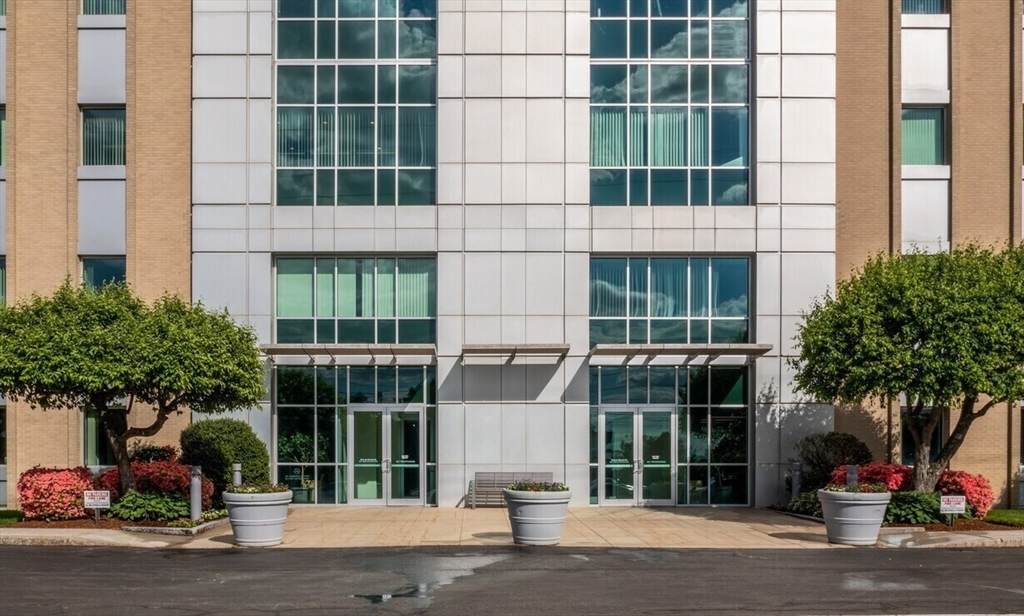 400 5th Ave - Photo 1