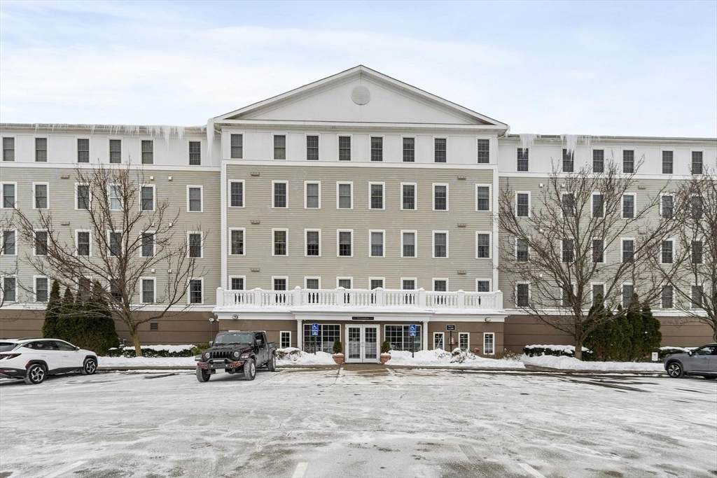 10 Crowninshield St - Photo 1