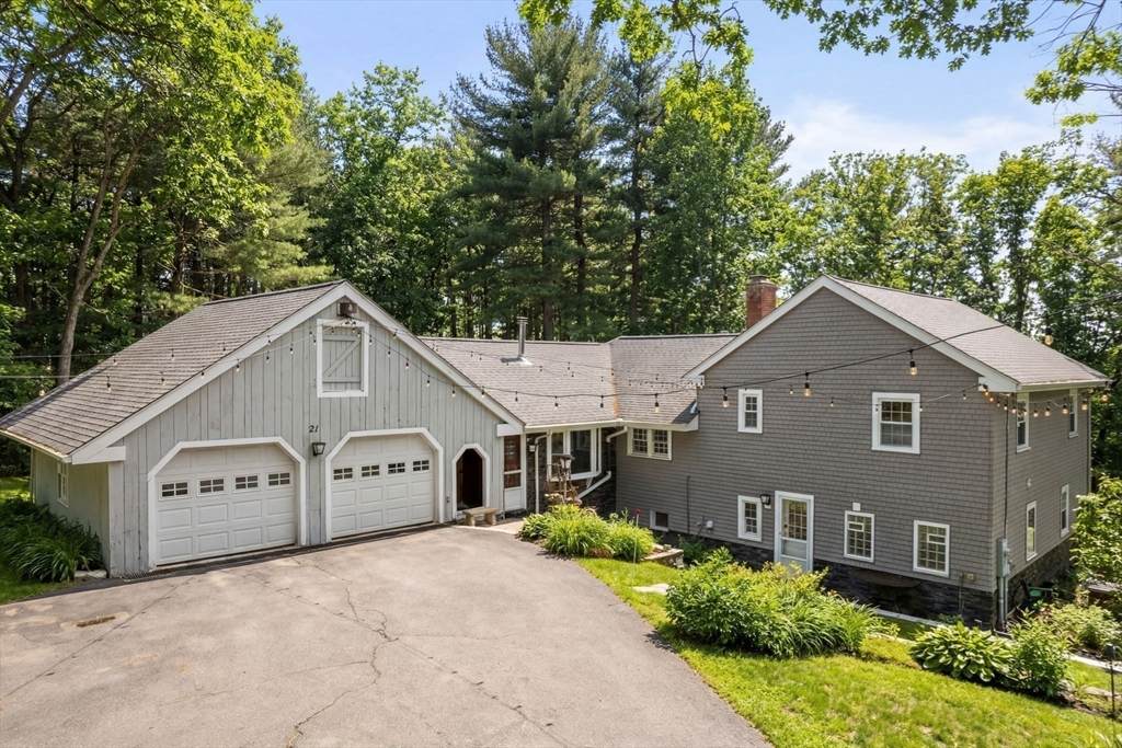 21 Pleasantview Ter - Photo 1