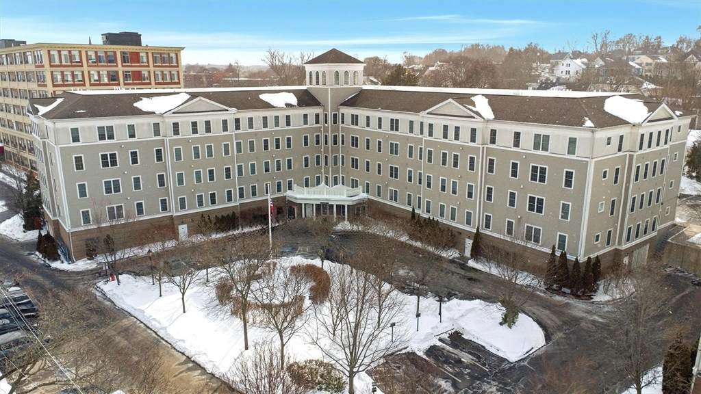 8 Crowninshield Street - Photo 1