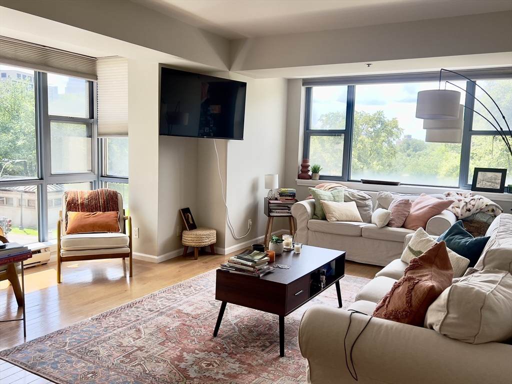 170 Tremont - Photo 1