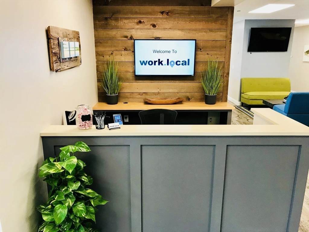 892 Plain St - Photo 1