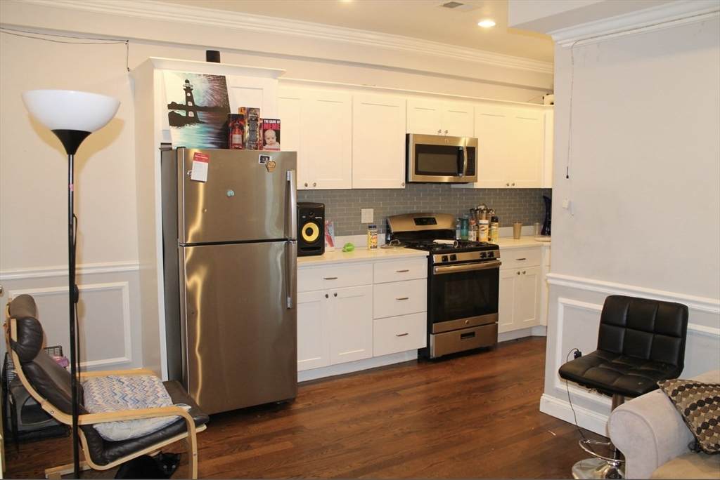 34 Circuit St - Photo 1