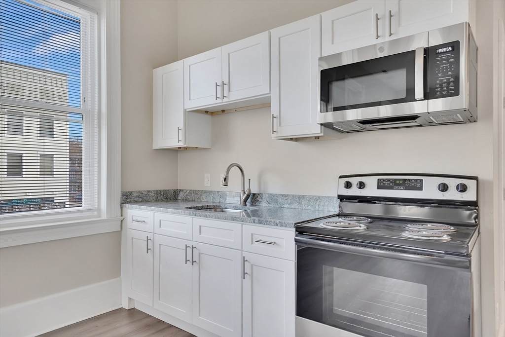 92.5 Maple St - Photo 1