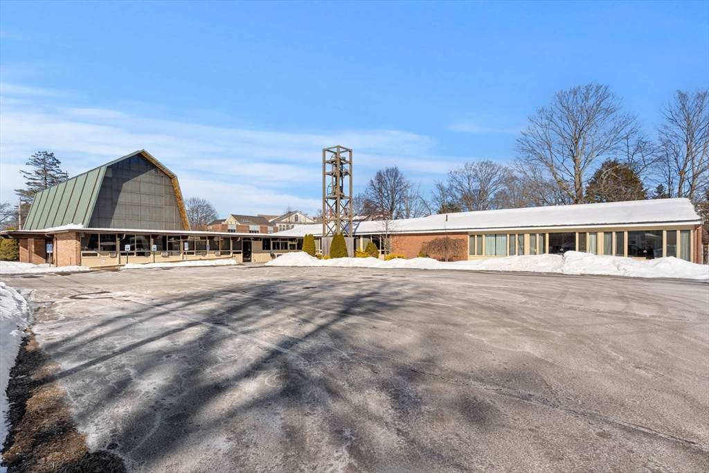 16 Sylvan Street - Photo 1