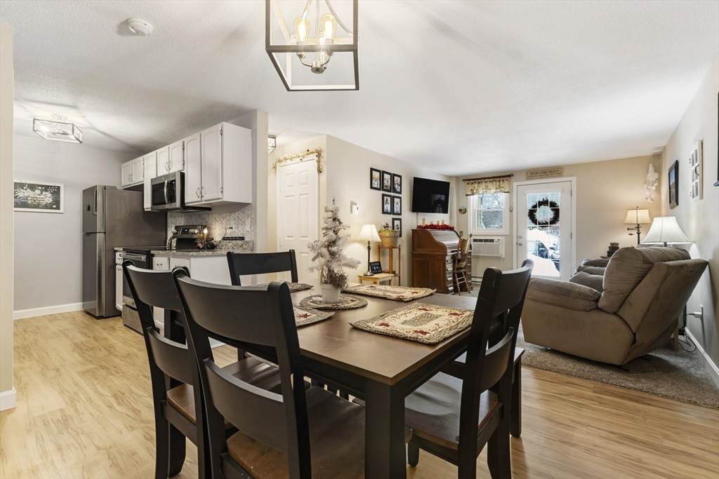 125 Heritage Dr - Photo 1