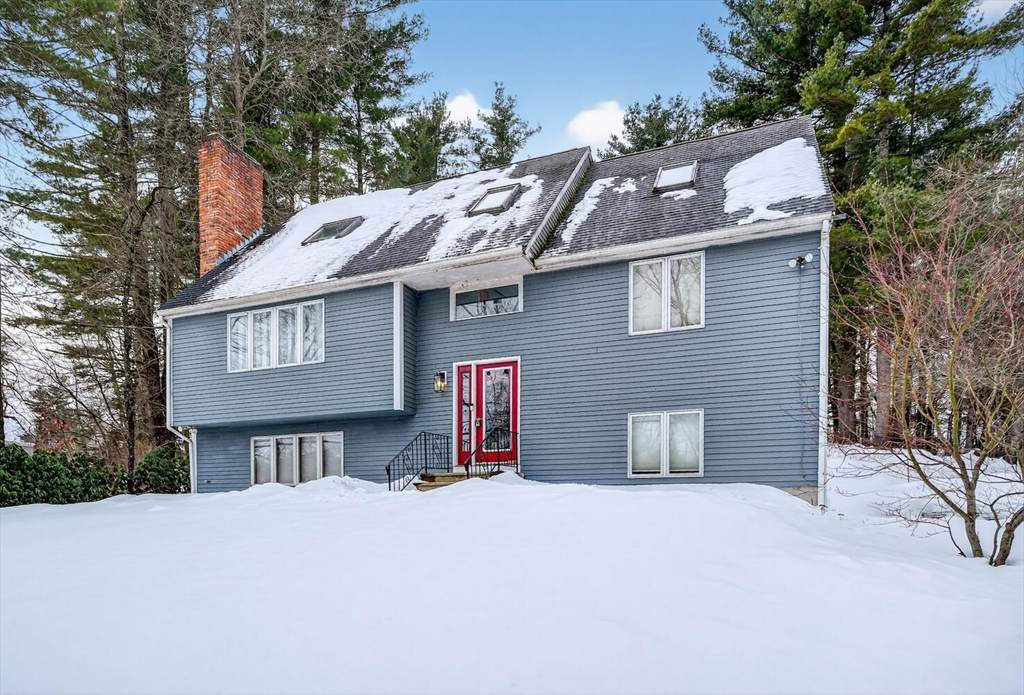 106 School St - Photo 1