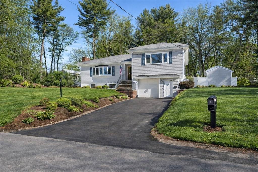 6 Patricia Circle - Photo 1