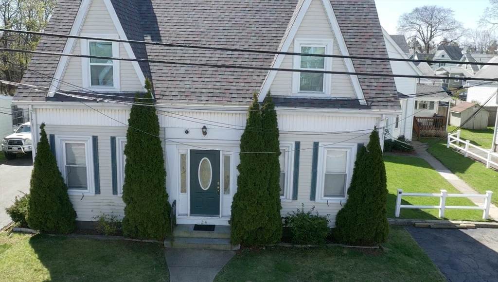 24 Quincy St - Photo 1