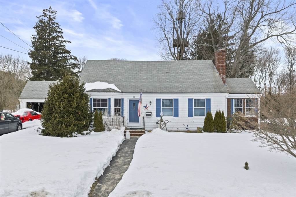 14 Russell Ave - Photo 1