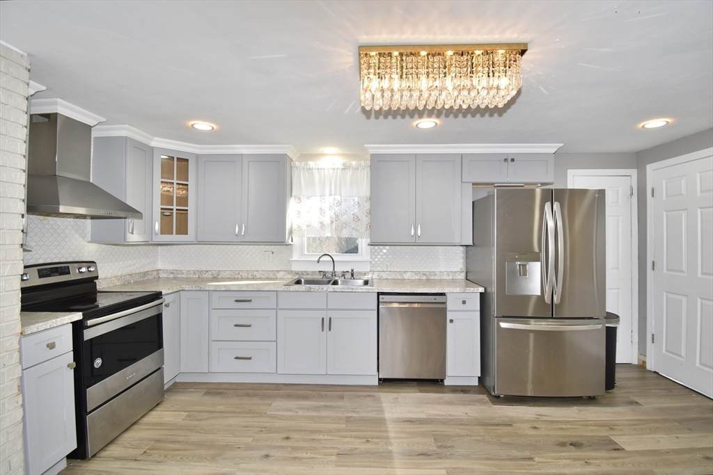 85 Orchard Street - Photo 1