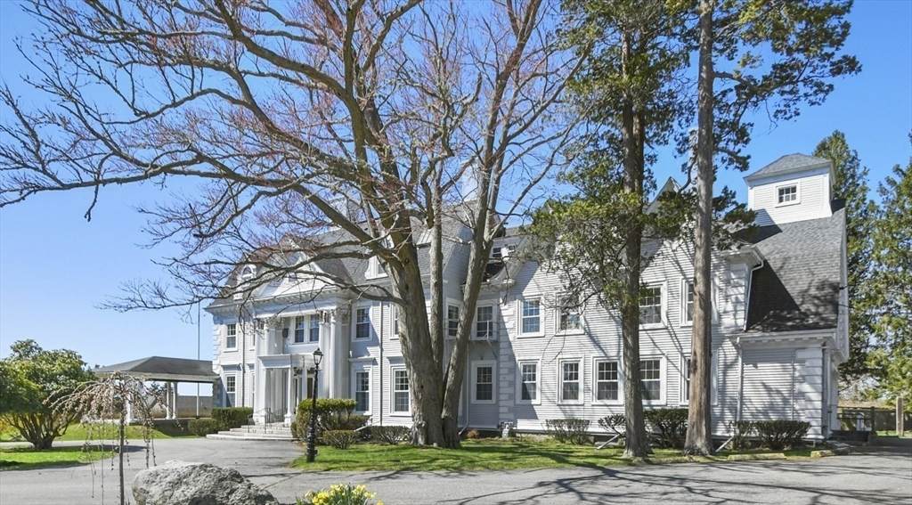 824 Tucker Rd - Photo 1