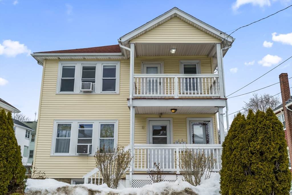 8 Hillview Ave - Photo 1