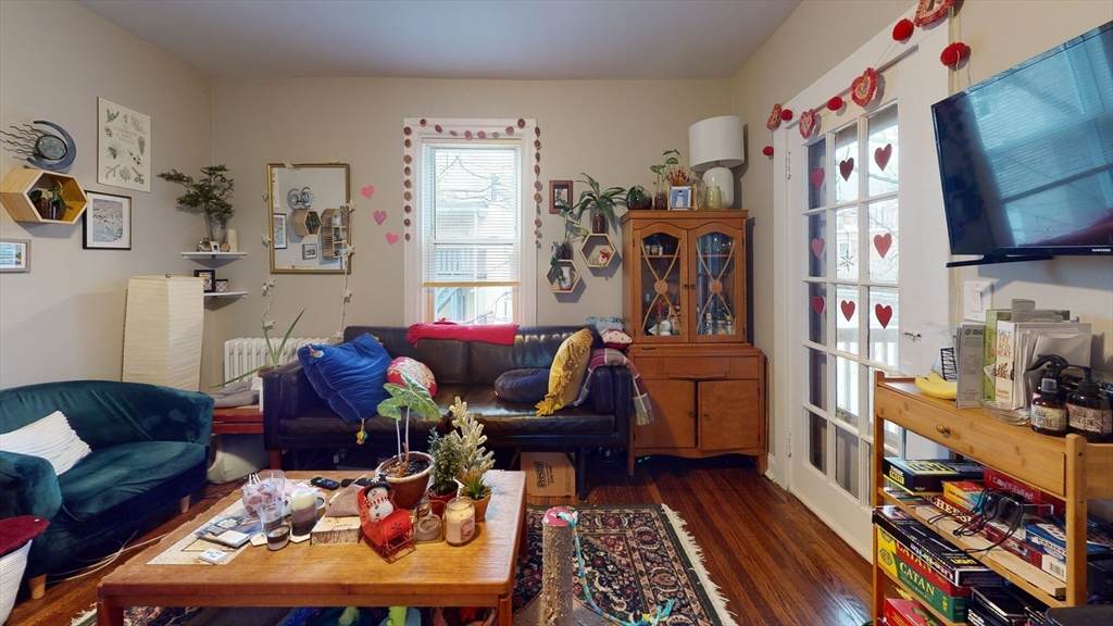 4 Boylston Pl - Photo 1