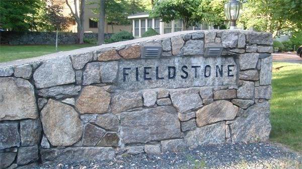7 Fieldstone Drive - Photo 1