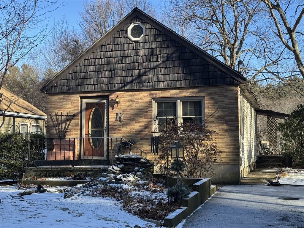 99 Leland Rd - Photo 1