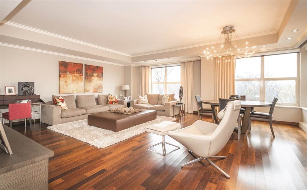 300 Boylston - Photo 1
