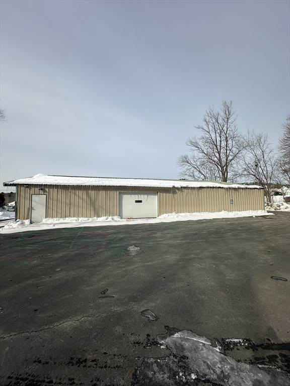 526 College Hwy - Photo 1