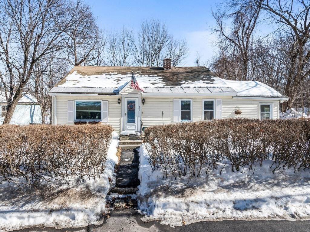 242 Pleasant Street - Photo 1