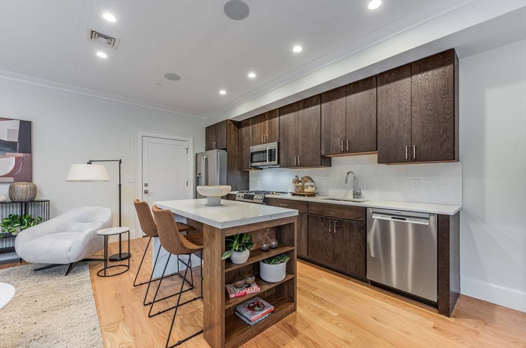 17 Vinton Street - Photo 1