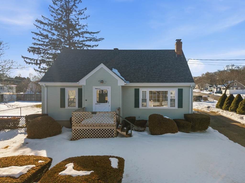 45 Alpha St - Photo 1