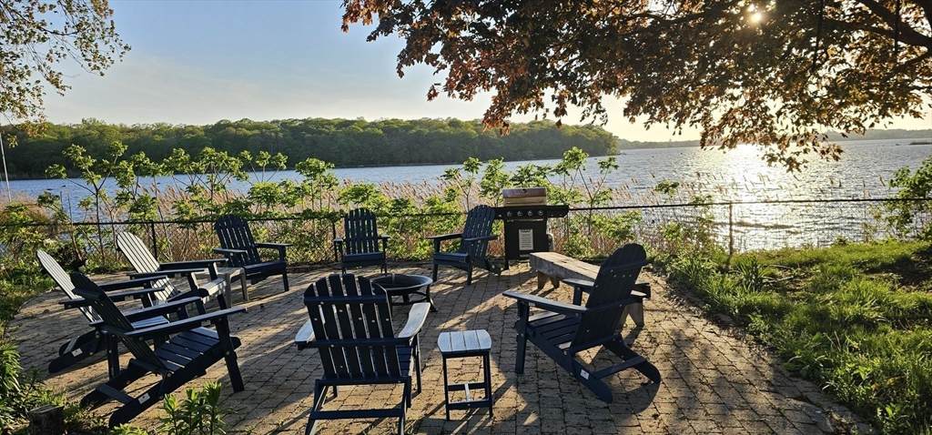 11 Harrison Ct - Photo 1