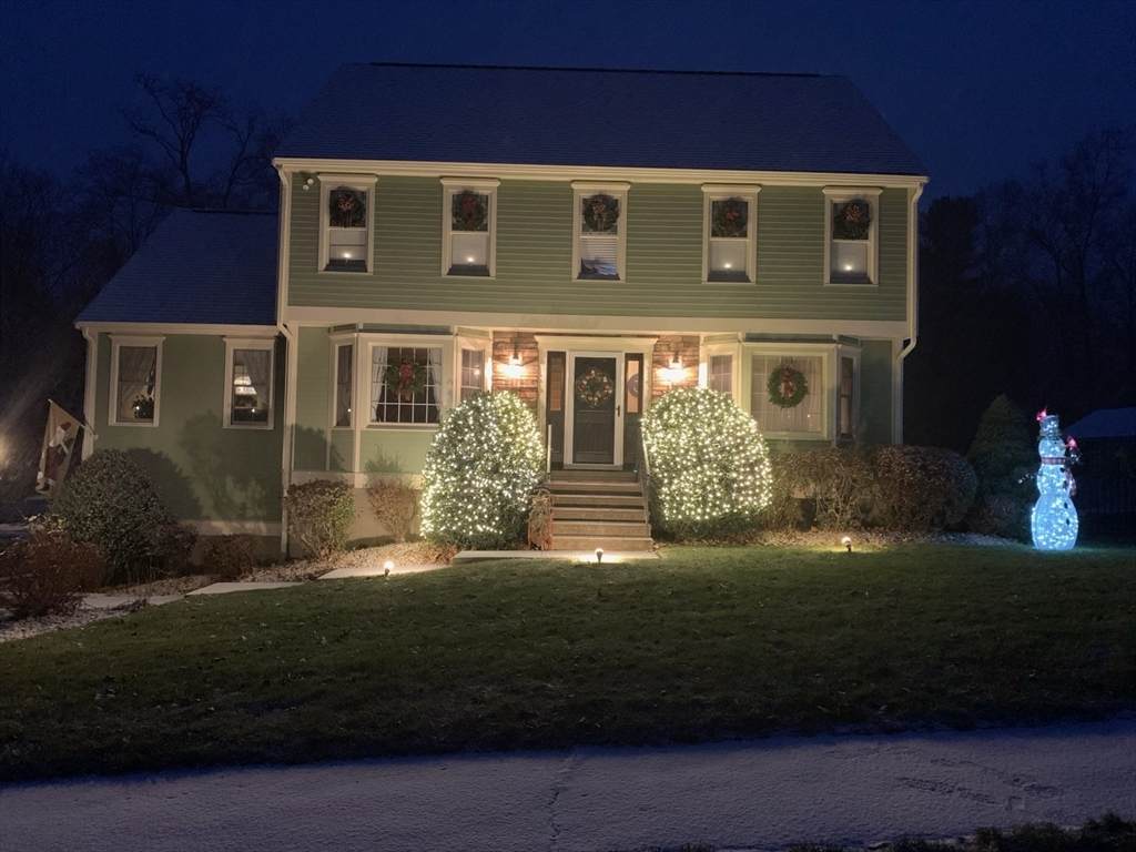 9 Danielle Dr - Photo 1