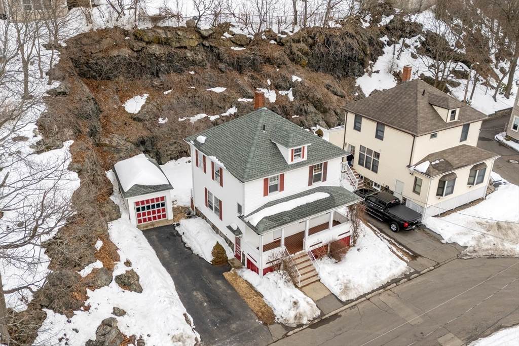 16 Isabella St - Photo 1