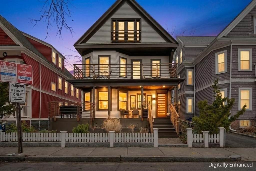 151 Magazine Street - Photo 1