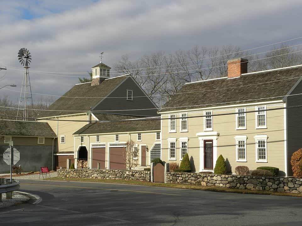 143 Pine Hill Rd - Photo 1