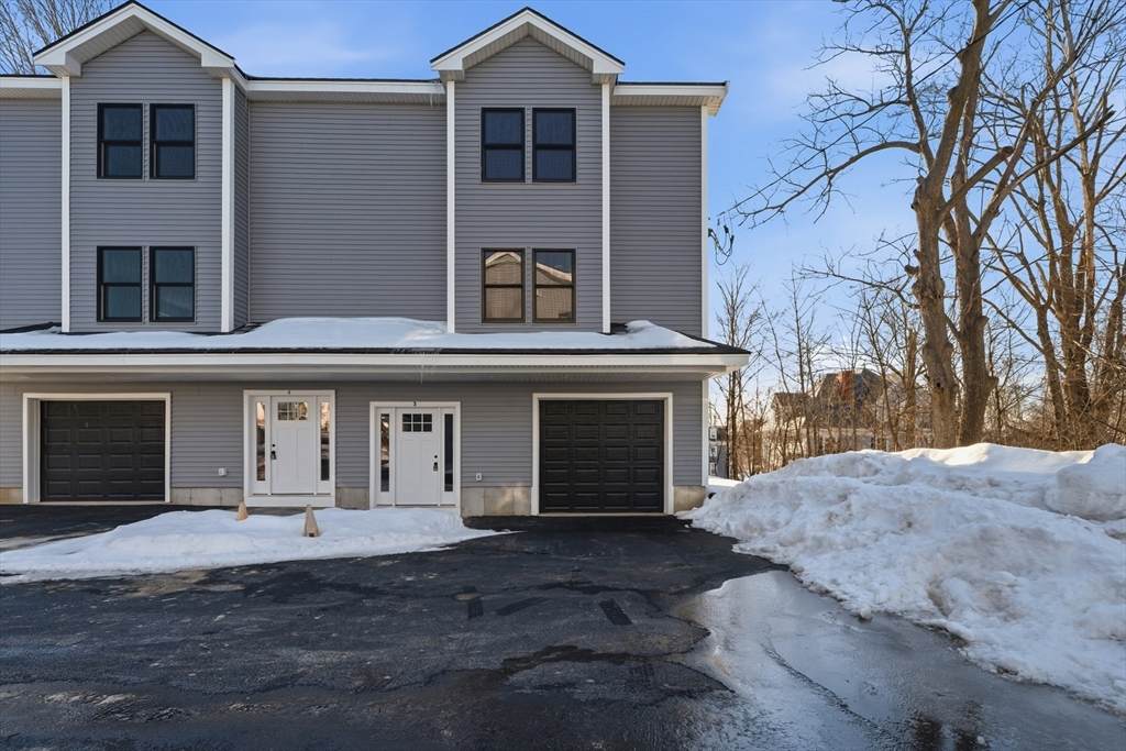 79 School St - Photo 1