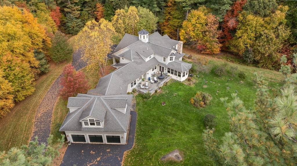 45 Wendy Lane - Photo 1