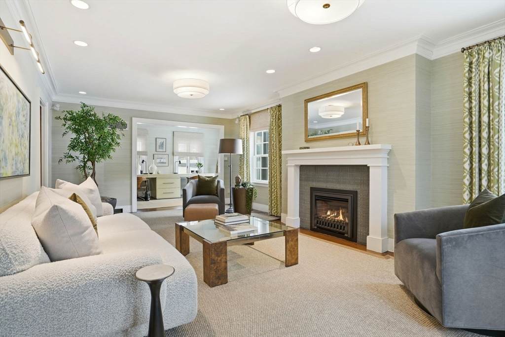 11 Hillcrest Road - Photo 1