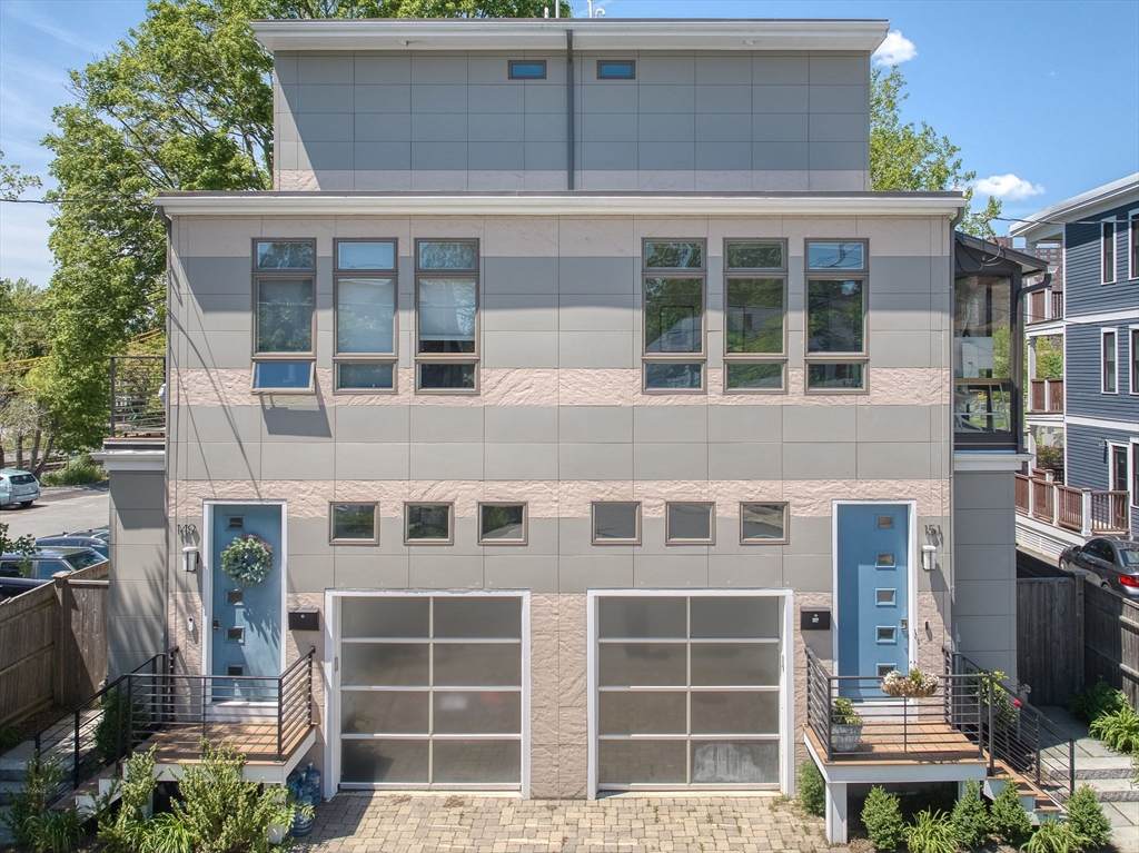 151 Sherman St - Photo 1