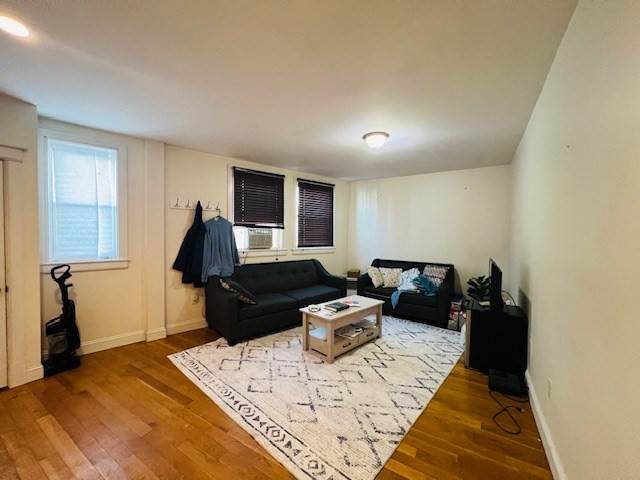 51 Calumet - Photo 1