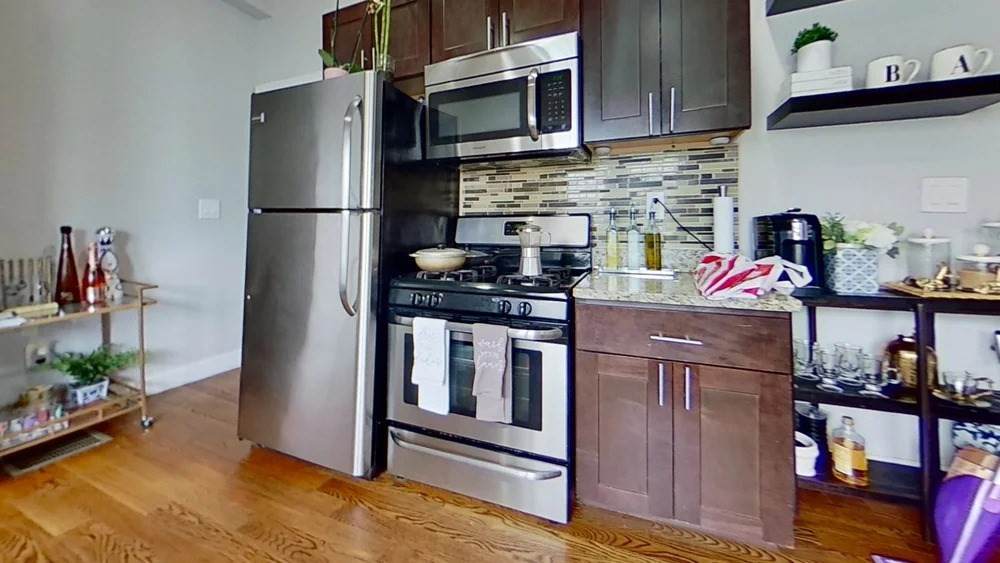 2973 Washington St. - Photo 1