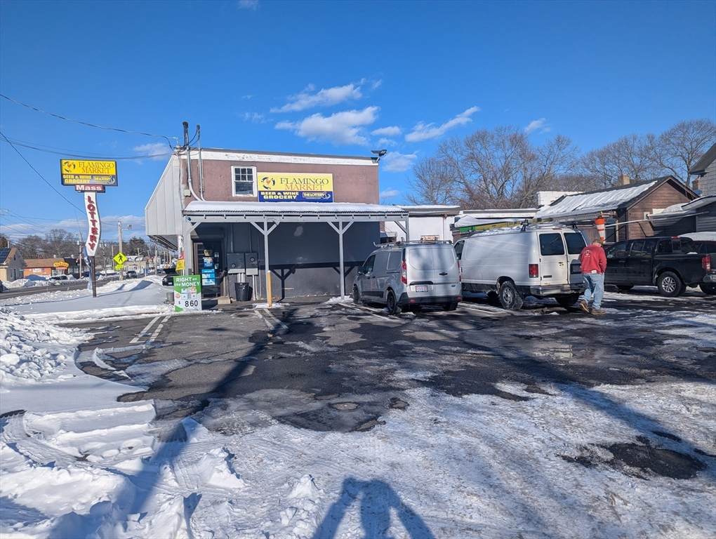 850 Washington St - Photo 1