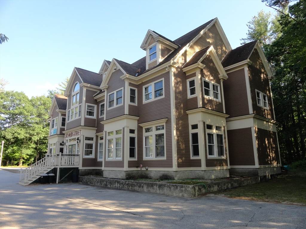 370 Main Street - Photo 1