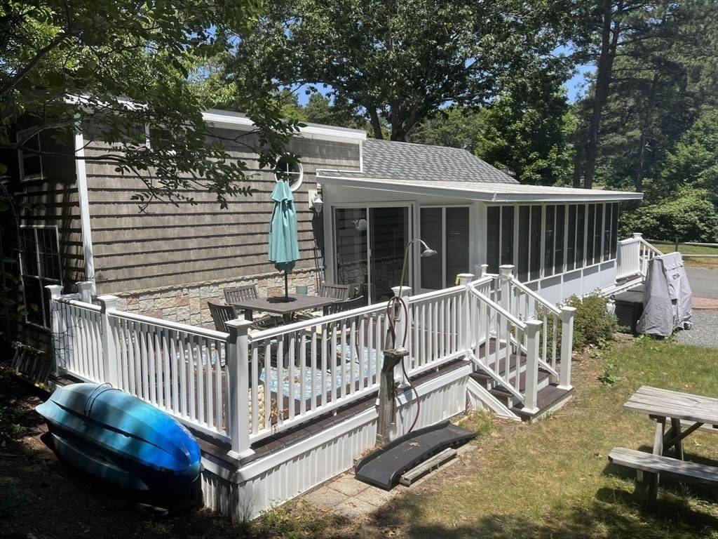 185 Cotuit Rd - Photo 1