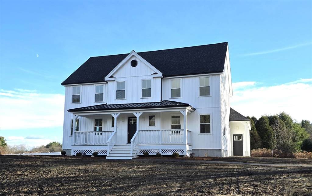 38 Hemlock Street - Photo 1