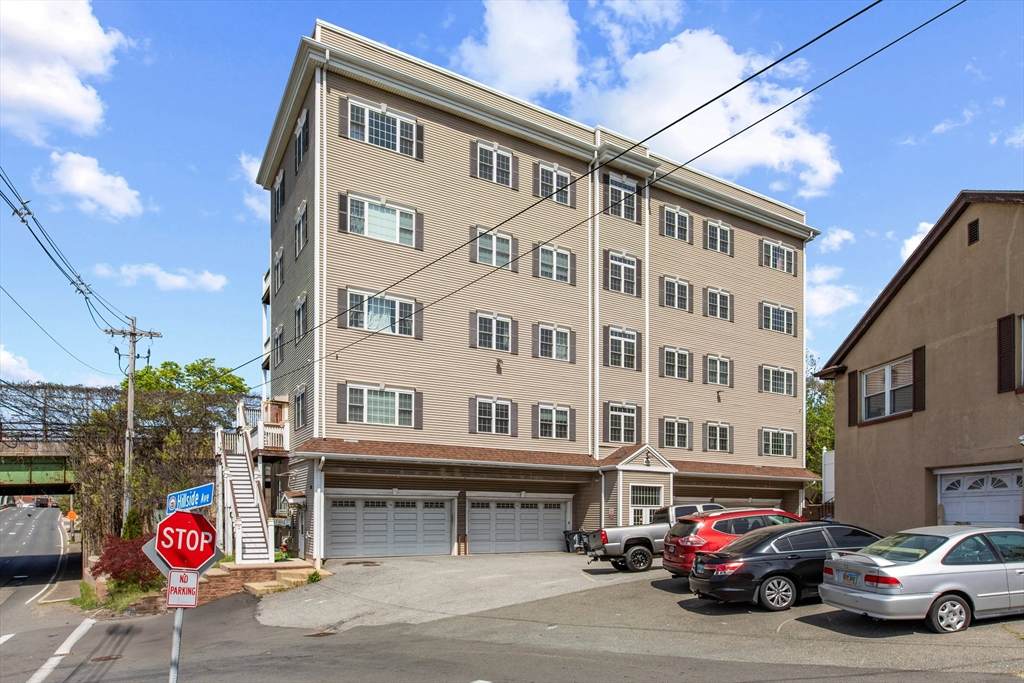 473 Revere Beach Pkwy - Photo 1