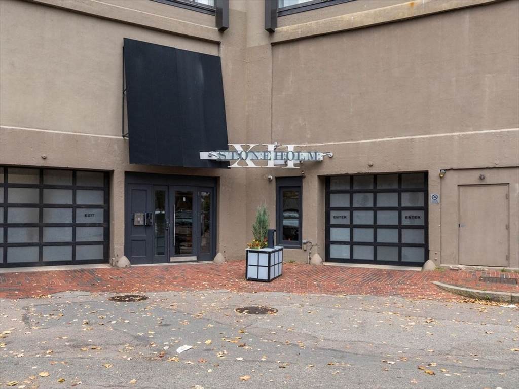 12 Stoneholm - Photo 1
