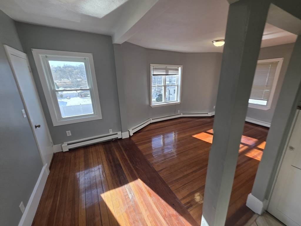 14 Seagirt - Photo 1