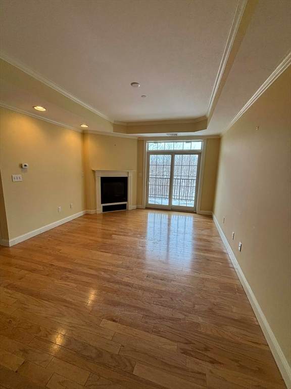 350 Greene St - Photo 1
